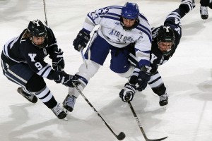 开云体育入口-莫兰特让比赛提前失去悬念，快船鏖战勇士，当速胜美学遭遇鏖战哲学