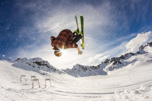 开云体育app-新疆队狂胜魔术，利拉德关键节点连续得分，当东方铁骑遇上西方魔法