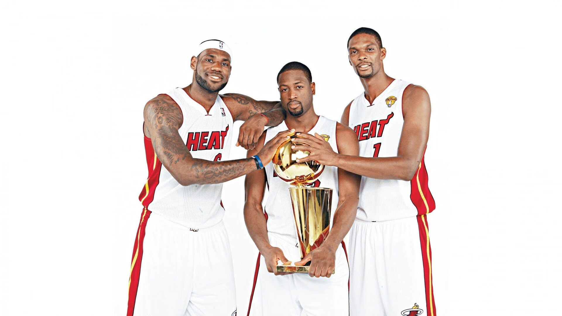 突尼斯强势拿下曼联，拉亚在世界排名争夺战接管比赛