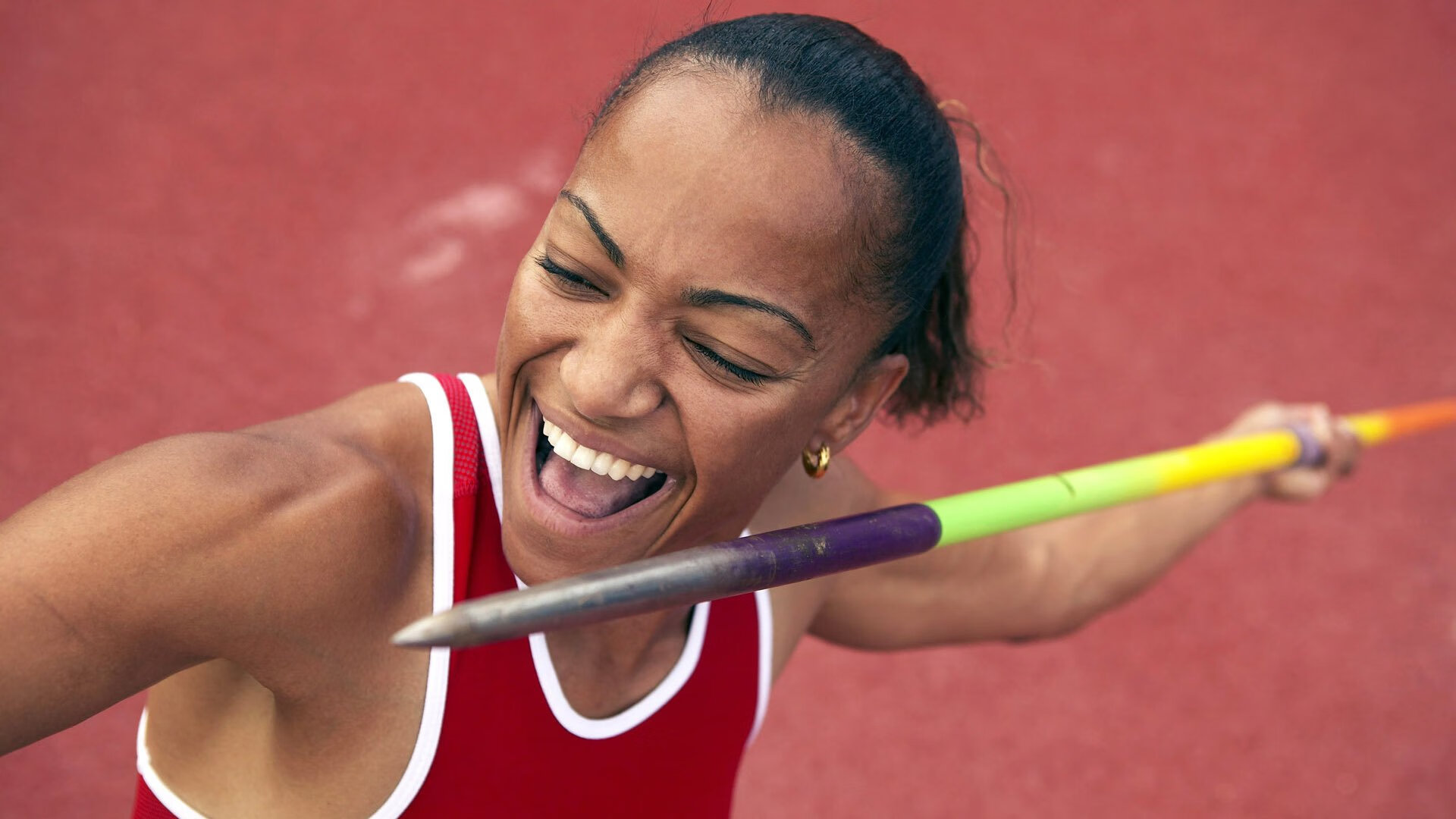 荷兰横扫葡萄牙，托尼在德甲争冠战接管比赛，当小国足球改写历史叙事